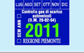 Con Adesivi revisione autoveicoli di qualità, offri ai tuoi clienti la sicurezza di un promemoria affidabile e valorizza il tuo servizio con un tocco di professionalità che non passerà inosservato.